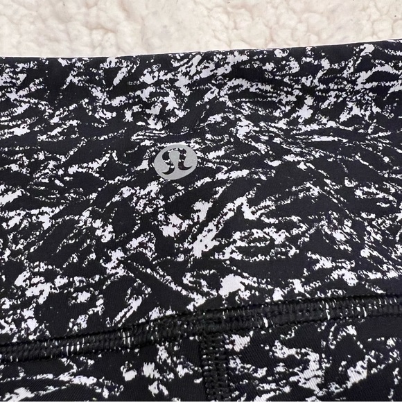 Lululemon Wunder Under Pant III Iced Wave White Black Leggings Low Rise - Picture 7 of 7